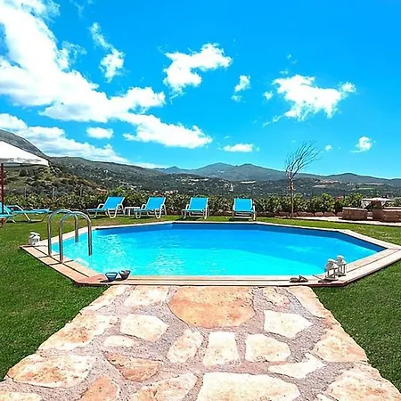 Welcoming In With Pool